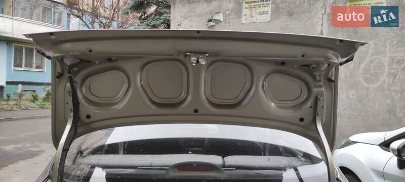 Седан Daewoo Sens 2006 в Днепре