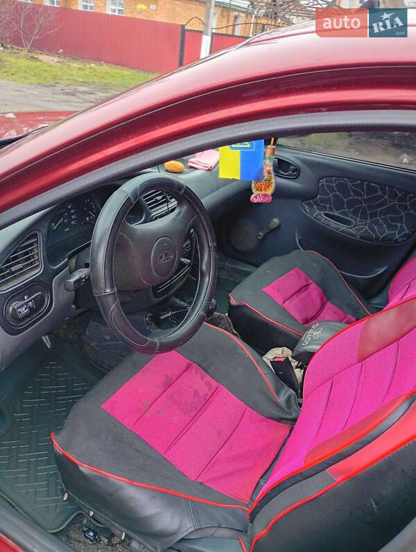 Седан Daewoo Sens 2004 в Гайсине