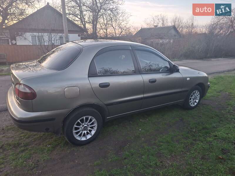 Седан Daewoo Sens 2006 в Апостолово