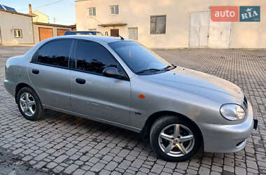 Седан Daewoo Sens 2004 в Борщеві