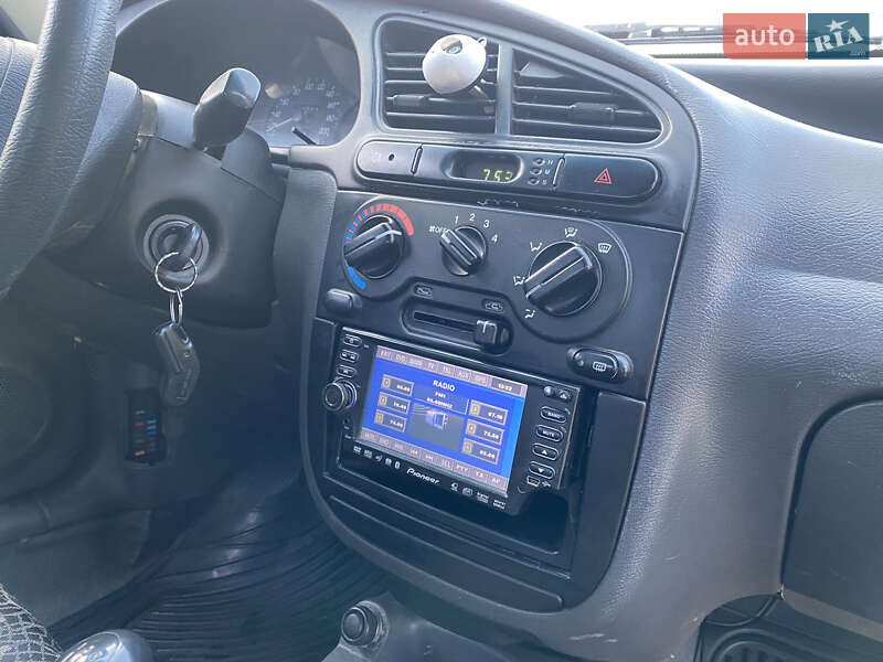 Седан Daewoo Sens 2005 в Мукачево