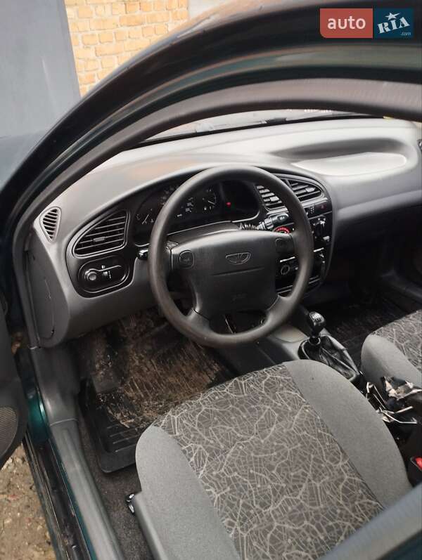 Седан Daewoo Sens 2004 в Липовой Долине