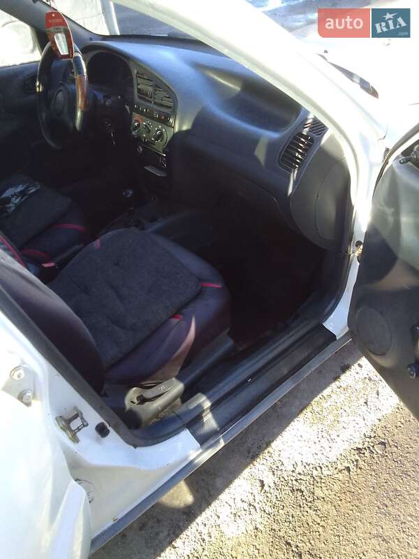 Седан Daewoo Sens 2007 в Бродах