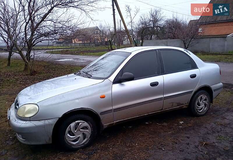 Седан Daewoo Sens 2005 в Карловке