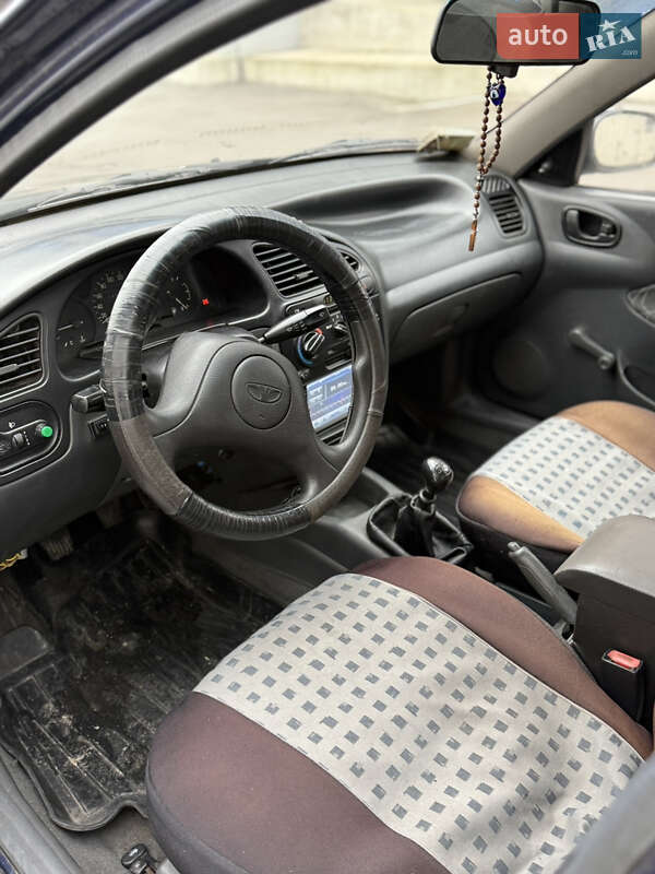 Седан Daewoo Sens 2002 в Киеве