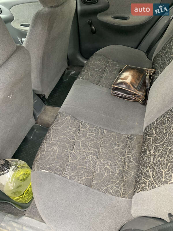 Седан Daewoo Sens 2004 в Тернополе