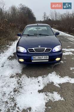 Седан Daewoo Sens 2004 в Яворові