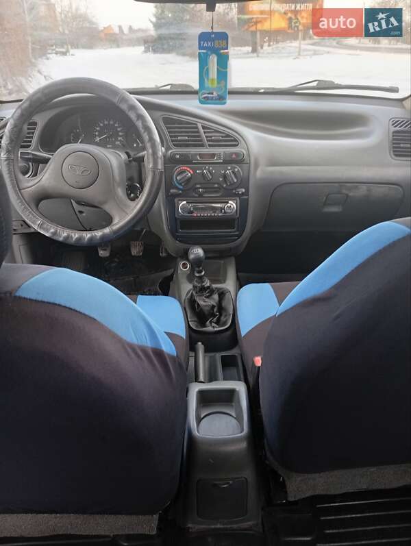 Седан Daewoo Sens 2006 в Калиновке