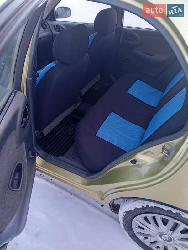 Седан Daewoo Sens 2006 в Калиновке