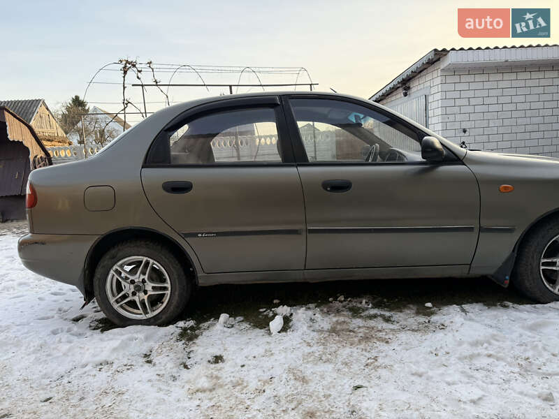 Седан Daewoo Sens 2004 в Березному