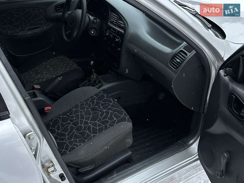 Седан Daewoo Sens 2003 в Івано-Франківську