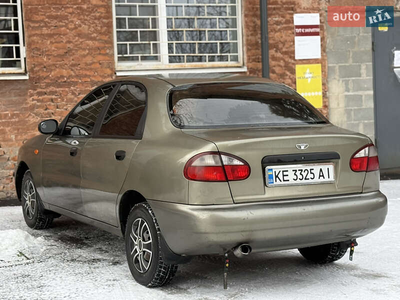 Седан Daewoo Sens 2004 в Днепре