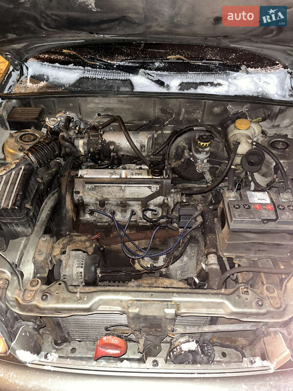 Седан Daewoo Sens 2003 в Харькове