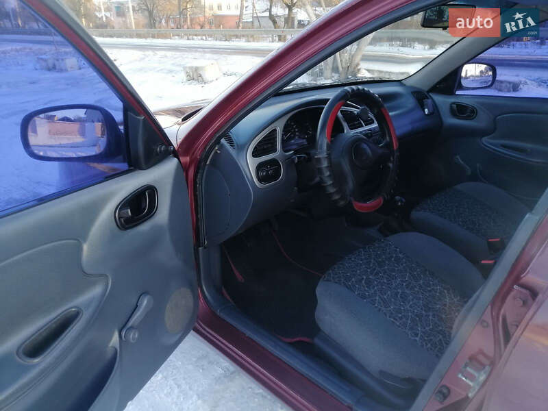 Седан Daewoo Sens 2011 в Ямполе