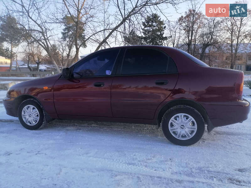 Седан Daewoo Sens 2011 в Ямполе