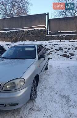 Седан Daewoo Sens 2003 в Умані