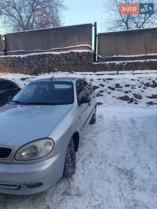 Седан Daewoo Sens 2003 в Умани