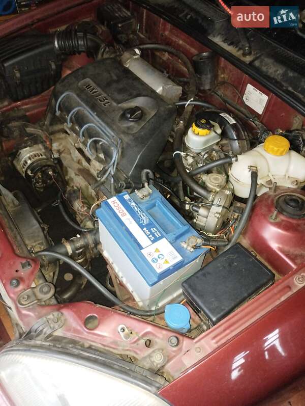 Седан Daewoo Sens 2003 в Полтаві