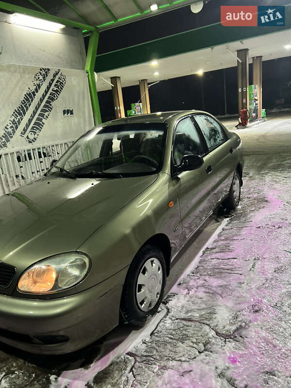 Седан Daewoo Sens 2004 в Конотопе