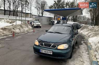 Седан Daewoo Sens 2004 в Львові