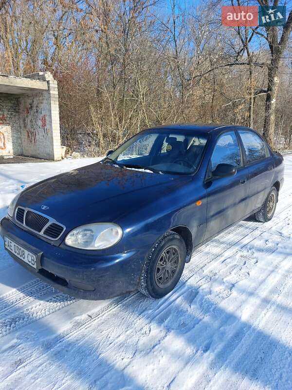 Седан Daewoo Sens 2002 в Днепре