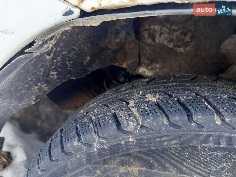 Седан Daewoo Sens 2005 в Ходореві