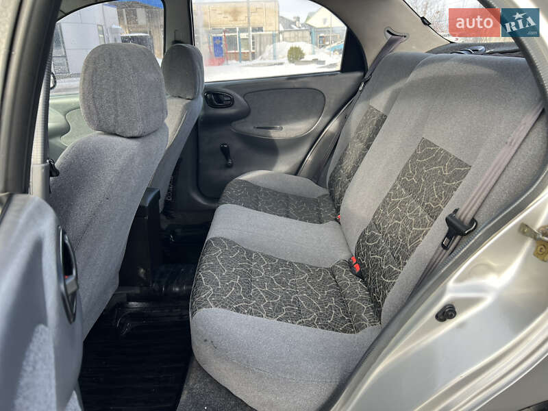 Седан Daewoo Sens 2004 в Хмельницькому