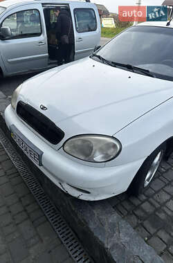 Седан Daewoo Sens 2004 в Винниках