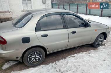 Седан Daewoo Sens 2004 в Золотоноше