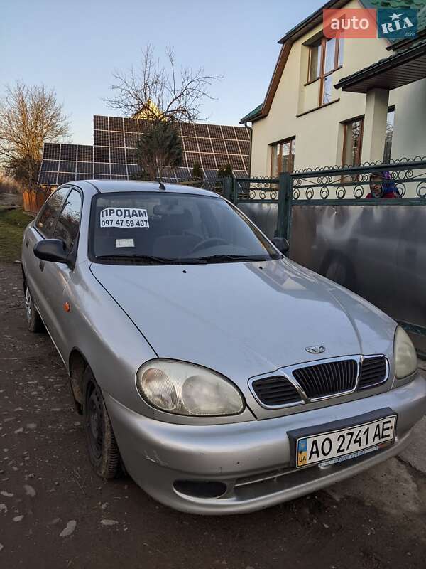 Седан Daewoo Sens 2006 в Хусті