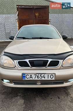 Седан Daewoo Sens 2006 в Новоархангельську