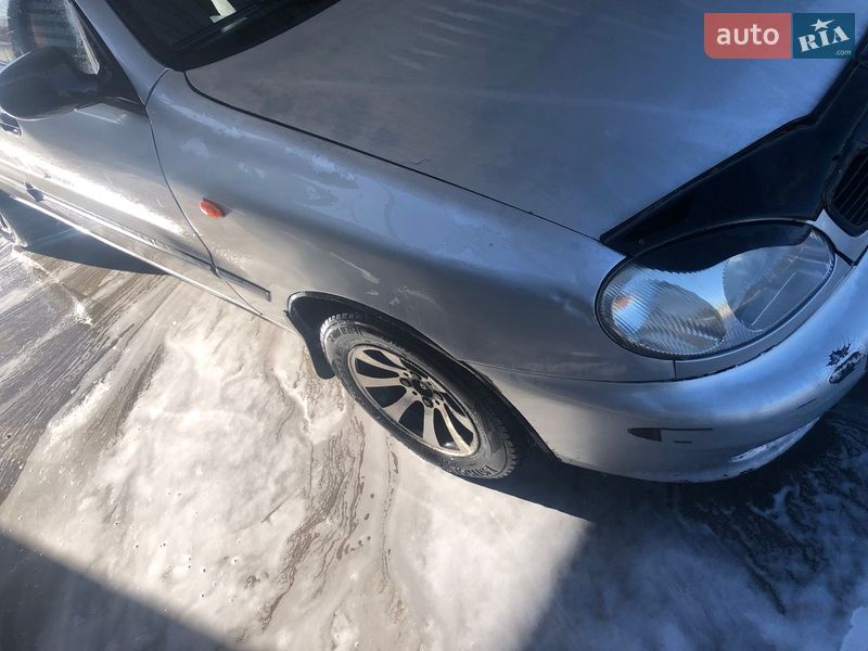 Седан Daewoo Sens 2003 в Коростене