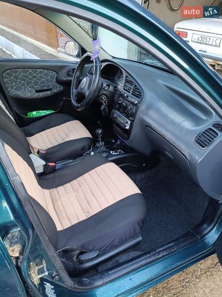 Седан Daewoo Sens 2003 в Глыбокой