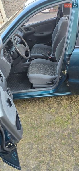 Седан Daewoo Sens 2004 в Дубно