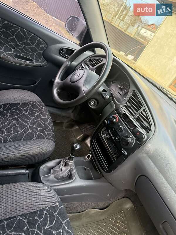 Седан Daewoo Sens 2004 в Івано-Франківську