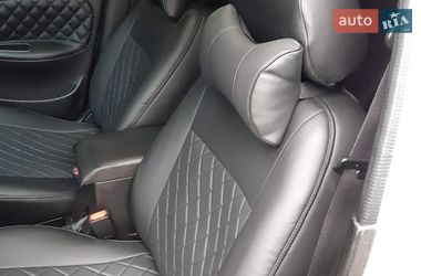 Седан Daewoo Sens 2006 в Ужгороді
