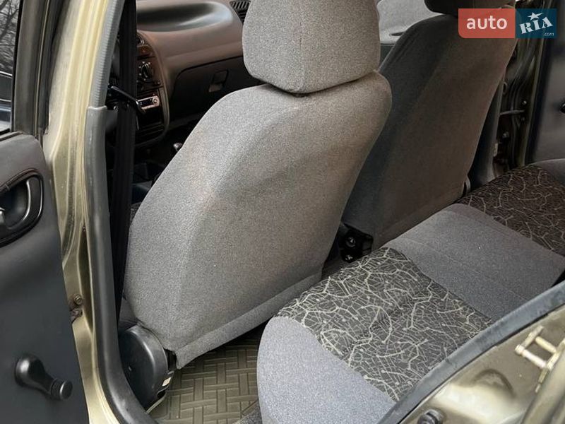 Седан Daewoo Sens 2005 в Львове