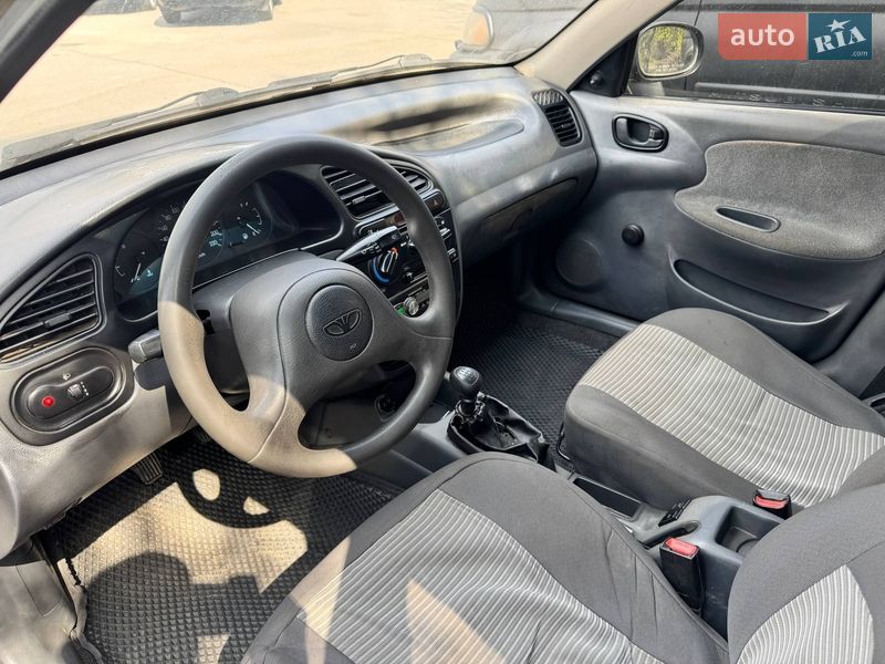 Седан Daewoo Sens 2004 в Запоріжжі