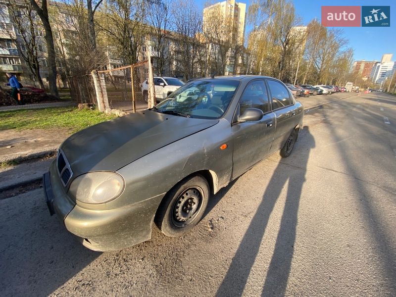 Седан Daewoo Sens 2003 в Киеве