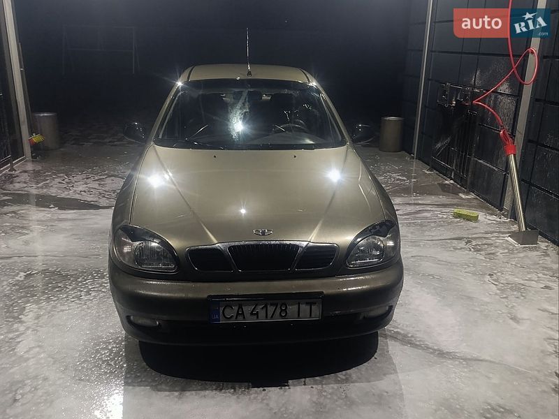 Седан Daewoo Sens 2004 в Каневе