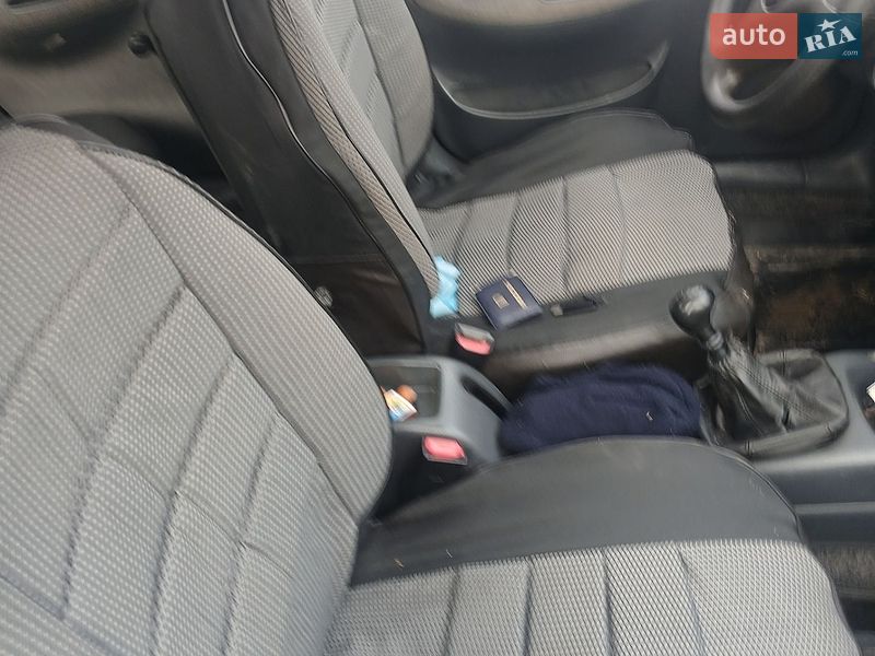 Седан Daewoo Sens 2006 в Гусятине