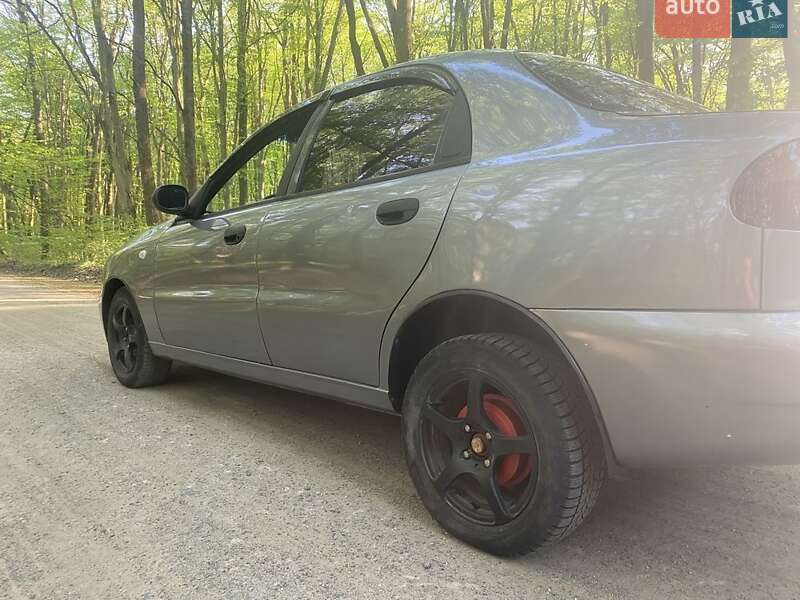 Седан Daewoo Sens 2009 в Староконстантинове