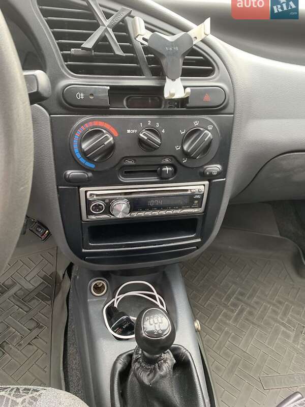 Седан Daewoo Sens 2006 в Киеве