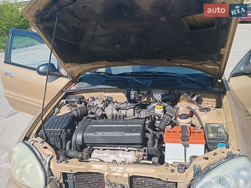 Седан Daewoo Sens 2002 в Запорожье