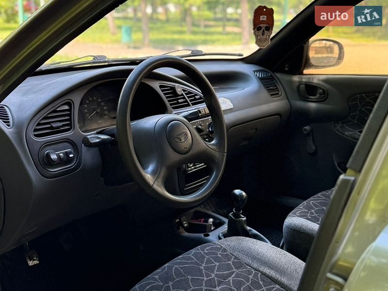 Седан Daewoo Sens 2004 в Запоріжжі