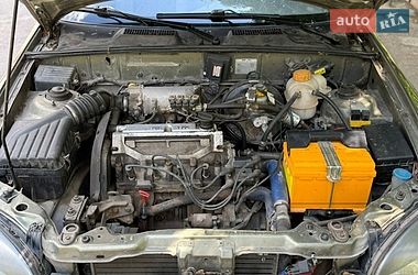 Седан Daewoo Sens 2004 в Запоріжжі