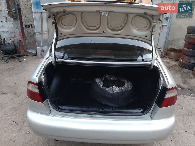 Седан Daewoo Sens 2007 в Озерному
