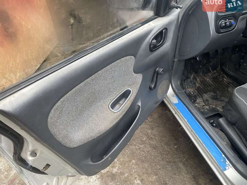 Седан Daewoo Sens 2006 в Первомайську