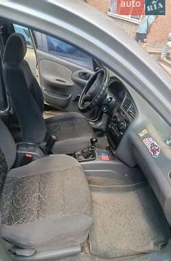 Седан Daewoo Sens 2004 в Полтаві