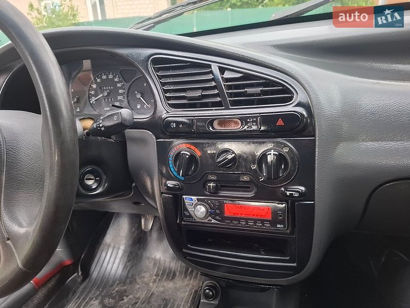 Седан Daewoo Sens 2003 в Немирове